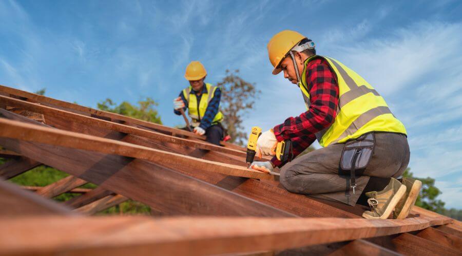 Professional gutter cleaning in Houstonia, MO